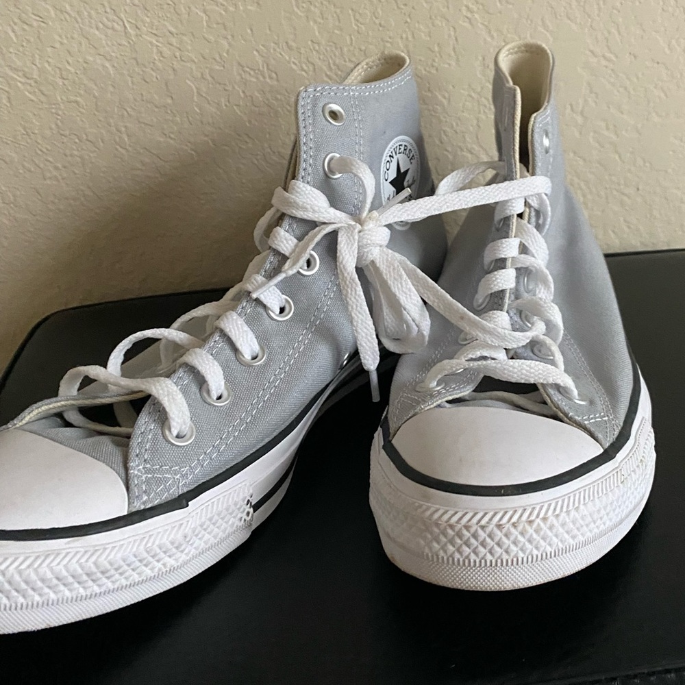 Mens Low Top Chuck Taylor Converse Shoes